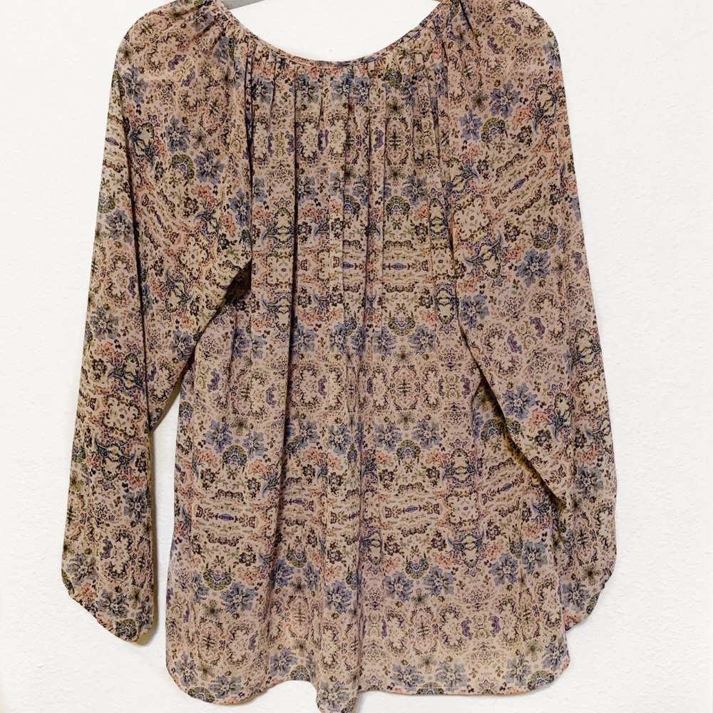 CAbi| Sienna Floral Blouse #52028 Small - Picture 6 of 6